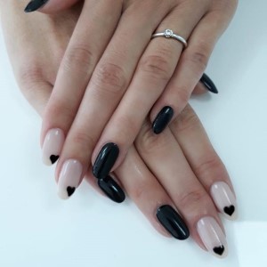 heart nails